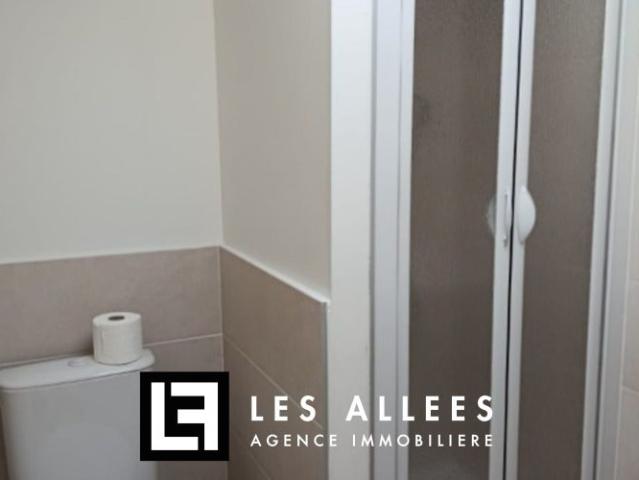 Location Appartement Place du Temple, Montélimar