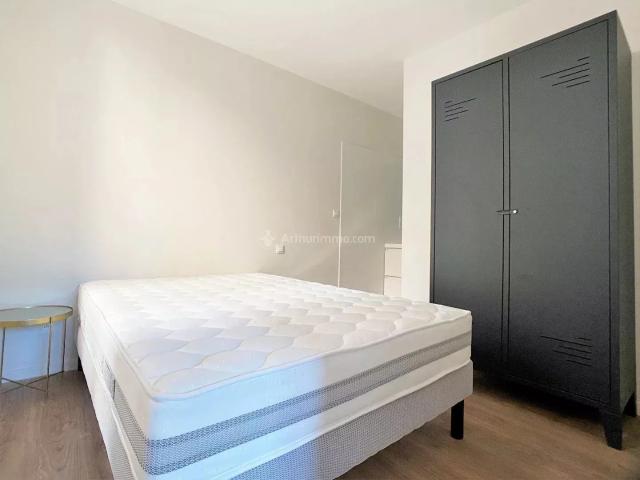Location Appartement Place du Vigan, Albi