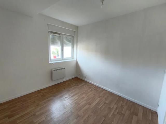 Location Appartement Place du Breuil, Saint Fiacre