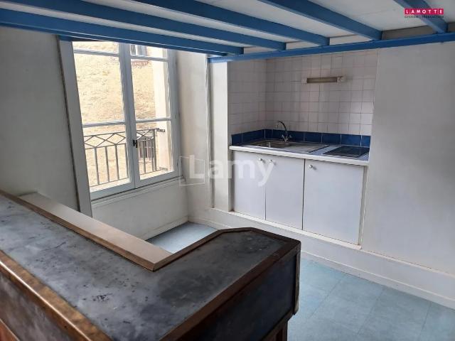 Location Appartement Place du Champ Jacquet, Rennes