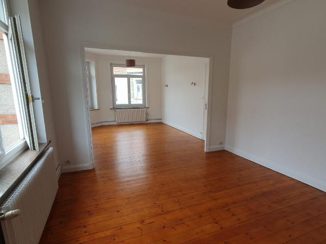 Location Appartement Place du Franc Marché, Marquise