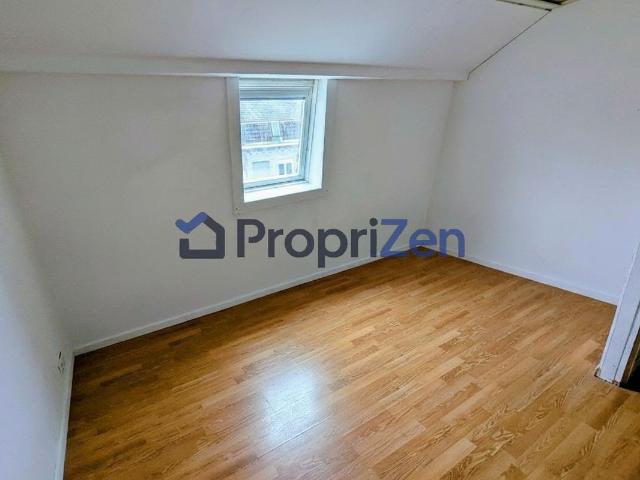 Location Appartement Place du Général de Gaulle, Armentières