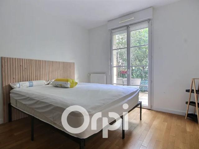Location Appartement Place du Marché, Chaville