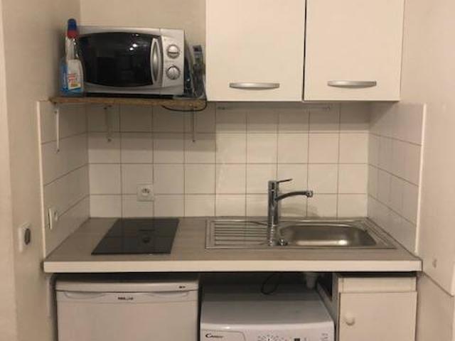 Location Appartement Place du Maréchal de Lattre de Tassigny, Paris