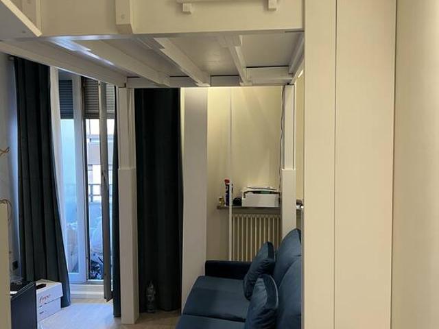 Location Appartement Place du Maréchal de Lattre de Tassigny, Paris