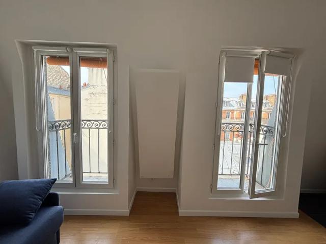 Location Appartement Place Étienne Pernet, Paris