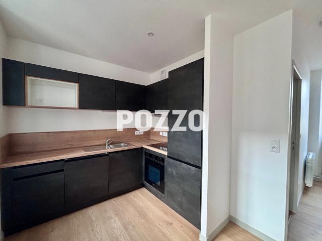 Location Appartement Place Eugène Surville, Bayeux