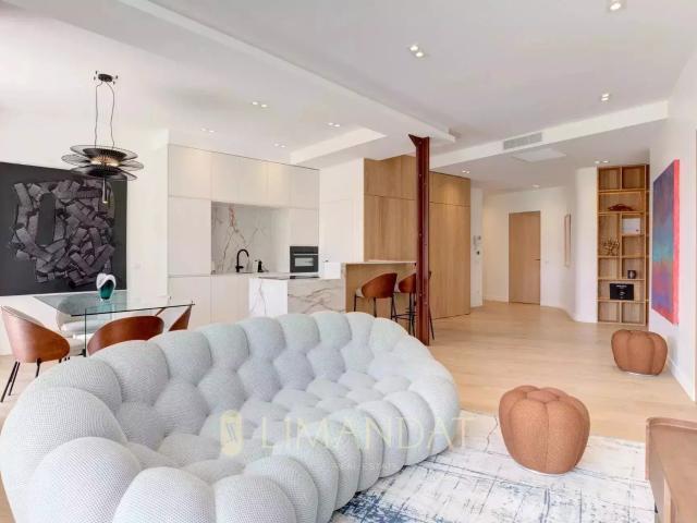 Location Appartement Place Franklin Roosevelt, Cannes