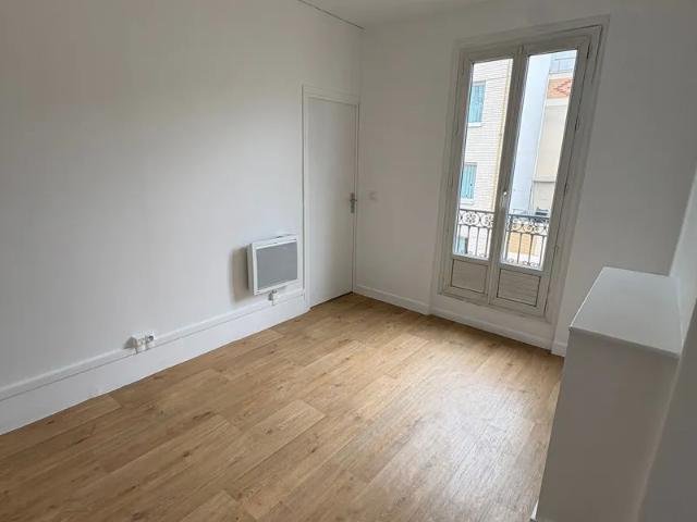 Location Appartement Place Jacques Chirac, Clichy