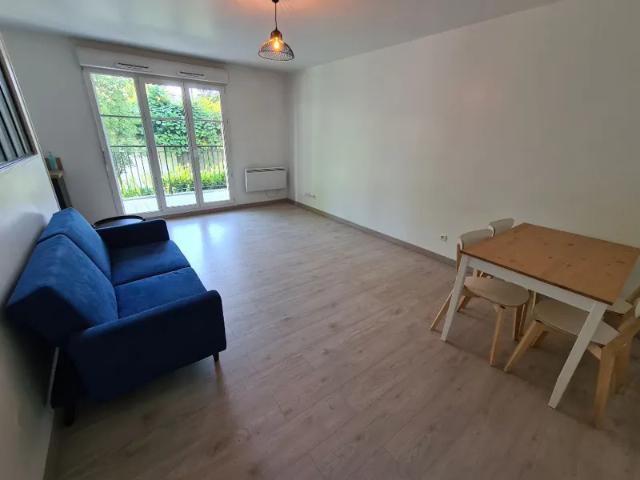 Location Appartement Place Joséphine Piquet, Villiers sur Marne