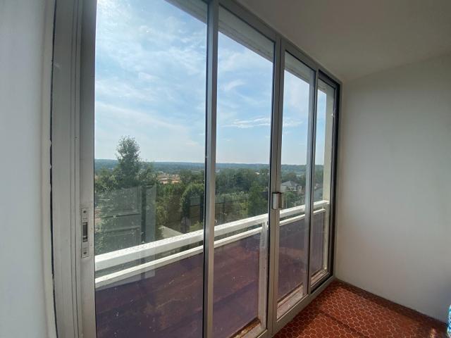 Location Appartement Place Léon Cassé, Corbeil Essonnes