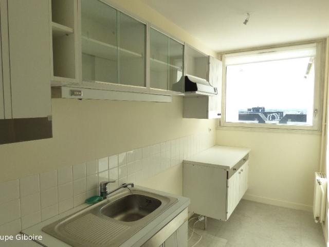 Location Appartement Place Maréchal Juin, Rennes