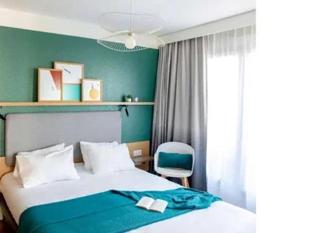Location Appartement Place Marie Curie, Annecy