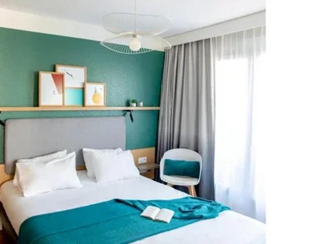 Location Appartement Place Marie Curie, Annecy