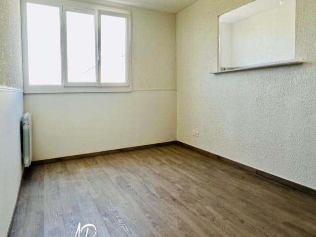 Location Appartement Place Marie de Bourgogne, Dijon