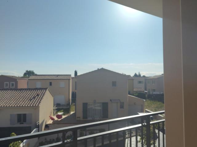 Location Appartement Place Maurice Charretier, Carpentras