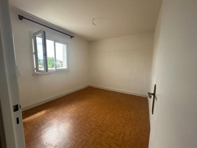 Location Appartement Place Mondésir, Bordeaux