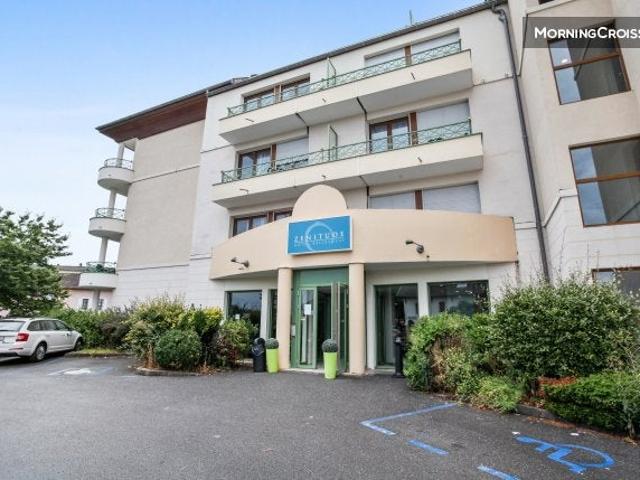 Location Appartement Place Perdtemps, Divonne les Bains