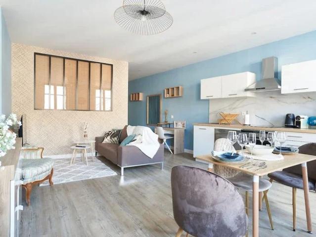 Location Appartement Place Pierre Semard, Béziers