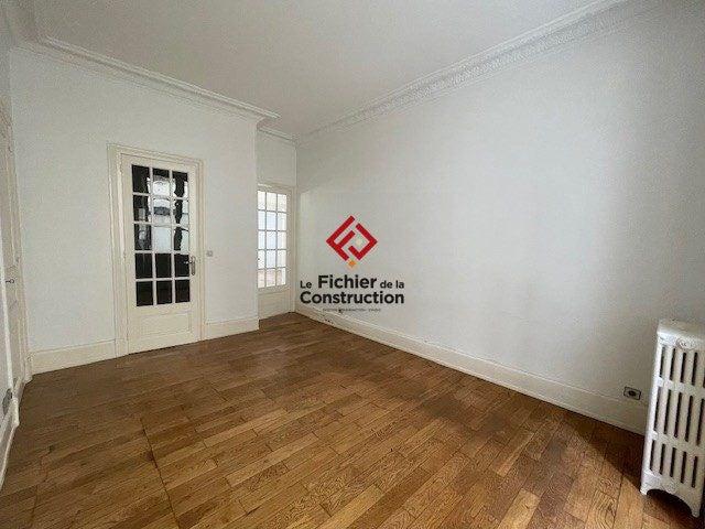 Location Appartement Place Robert Schuman, Grenoble