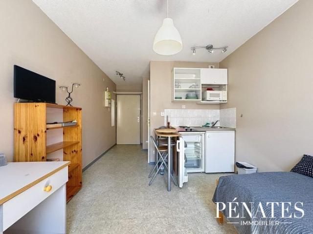 Location Appartement Place Saint Marc, Rouen