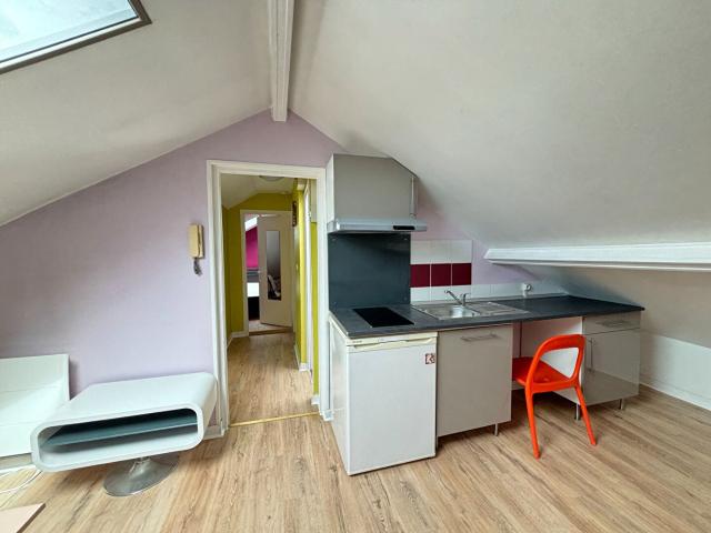 Location Appartement Place Sainte Claire, Reims
