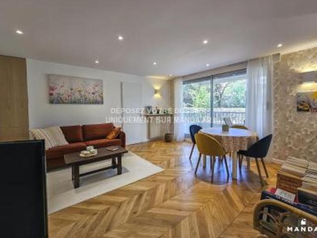 location appartement plessis robinson 2 pièces 47 m2 hauts de seine 92350 1300 € / mois