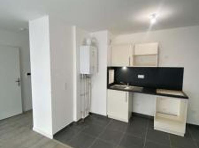 location appartement provins 2 pièces 49 m2 seine et marne 77160 695 € / mois