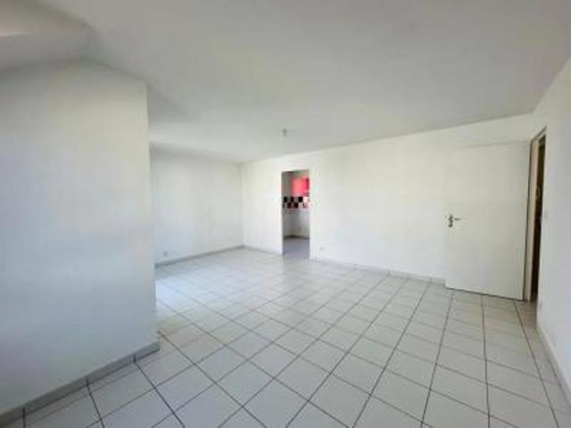 location appartement provins 3 pièces 65 m2 seine et marne 77160 890 € / mois