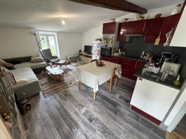 location appartement proche centre ville 3 pièces 58 m2 tarn 81120 470 €