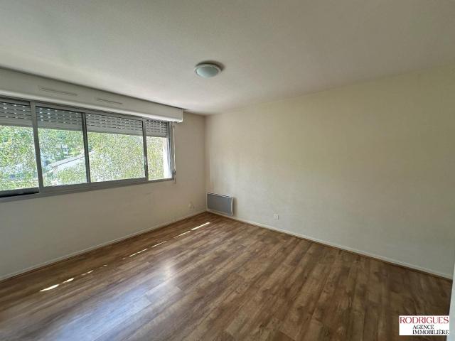 Location Appartement Promenade des Cours, Poitiers