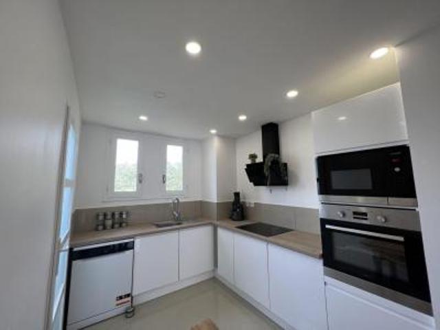 location appartement pres d'arenes 4 pièces 66 m2 herault 34070 500 €