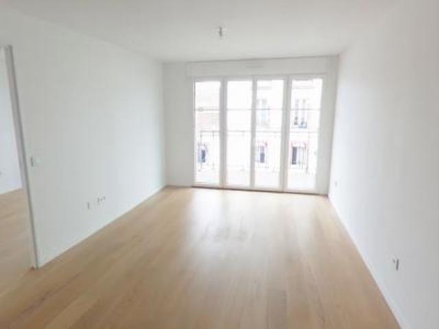 location appartement puteaux 2 pièces 46 m2 hauts de seine 92800 1600 € / mois
