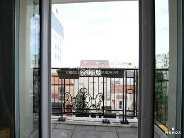 location appartement puteaux 3 pièces 64 m2 hauts de seine 92800 1869 € / mois