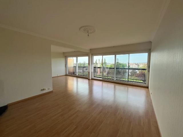 Location Appartement Quai Nicolas Rolin, Dijon