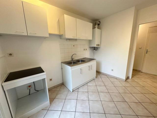 Location Appartement Quai Charles de Gaulle, Villeurbanne