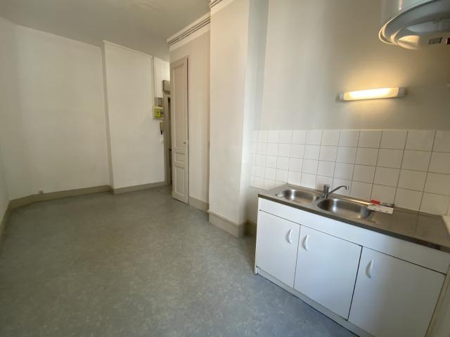 Location Appartement Quai Claude Bernard, Lyon