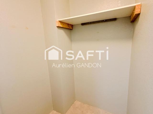 Location Appartement Quai du Premier Dragons, Joigny