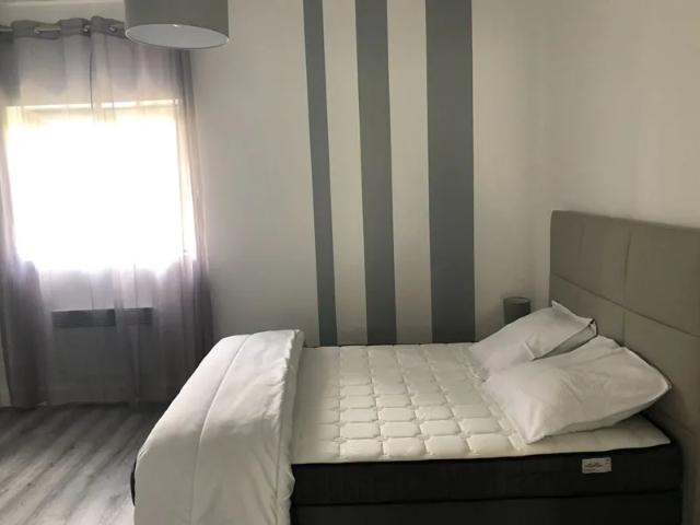 Location Appartement Quai de l'Yser, Saintes