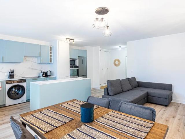 Location Appartement Quai de la Loire, Paris