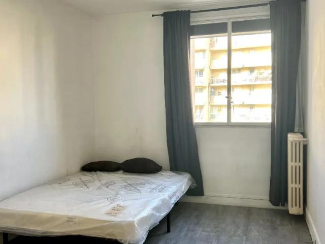 Location Appartement Quai de la République, Saint Maurice