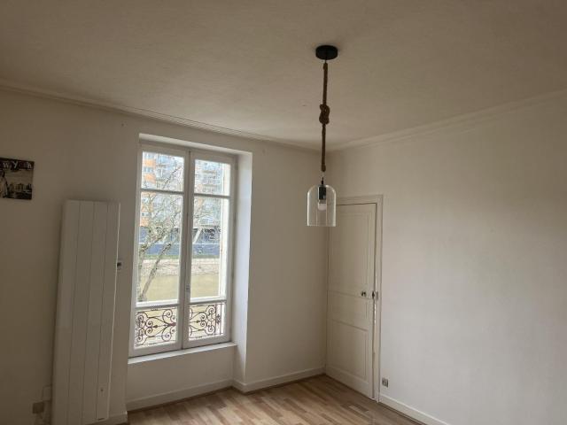 Location Appartement Quai de l'Amiral Lalande, Le Mans