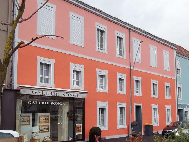 Location Appartement Quai Jules Chagot, Montceau les Mines