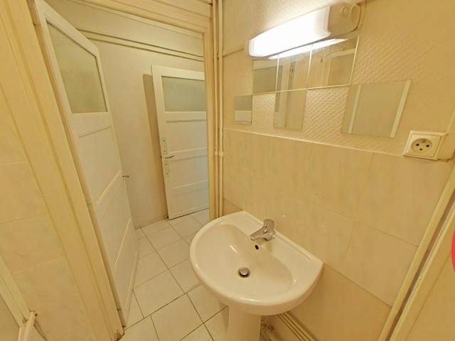 Location Appartement Quai Jules Courmont, Lyon