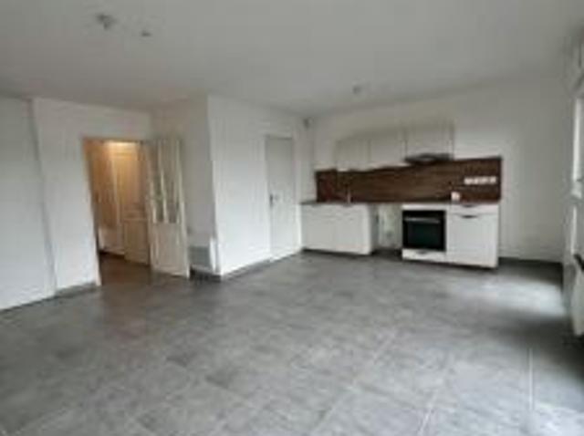 location appartement quartier résidentiel 2 pièces 51 m2 marne 51510 604 €