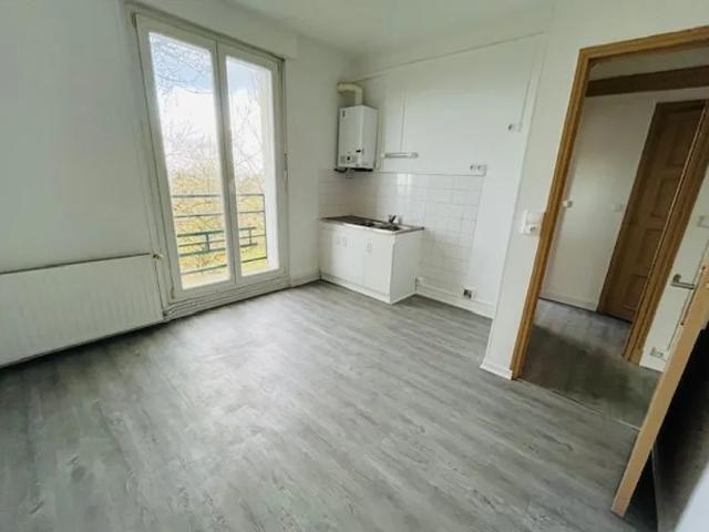 Location Appartement Rampe Saint Marcel, Laon