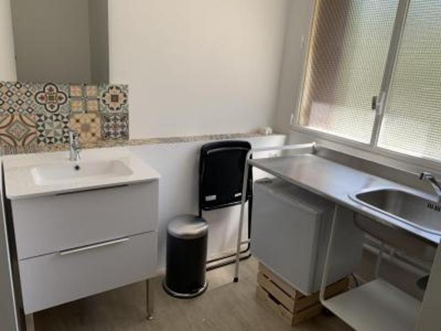 location appartement rennes 1 pièce 9 m2 ille et vilaine 35000 322 € / mois