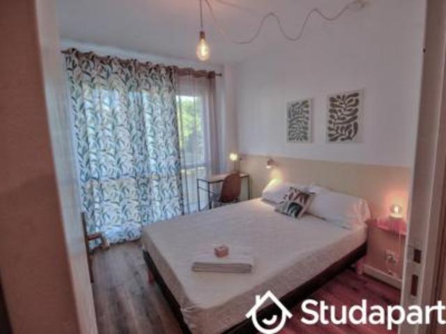 location appartement rennes 6 pièces 94 m2 ille et vilaine 35200 2500 € / mois