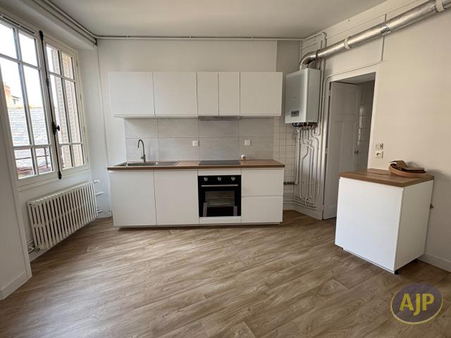 Location appartement Rennes: 758 € AJP Immobilier Rennes Nord
