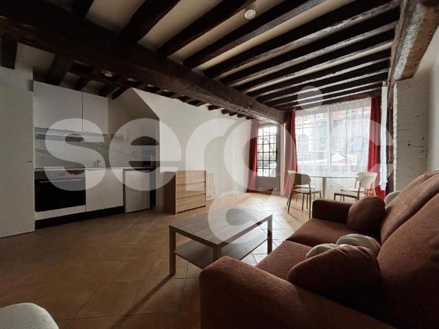 location appartement rénové 40 m² compiegne 60200